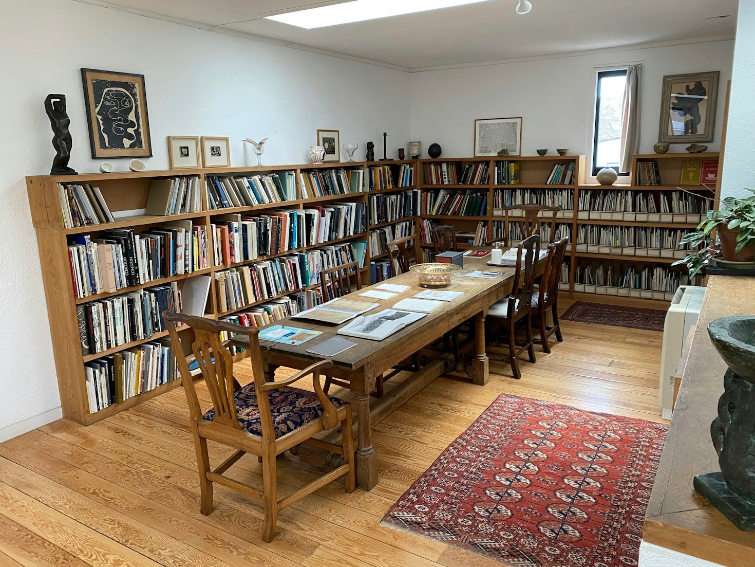 Creating a Peaceful Home Atmosphere Rooted in Faith